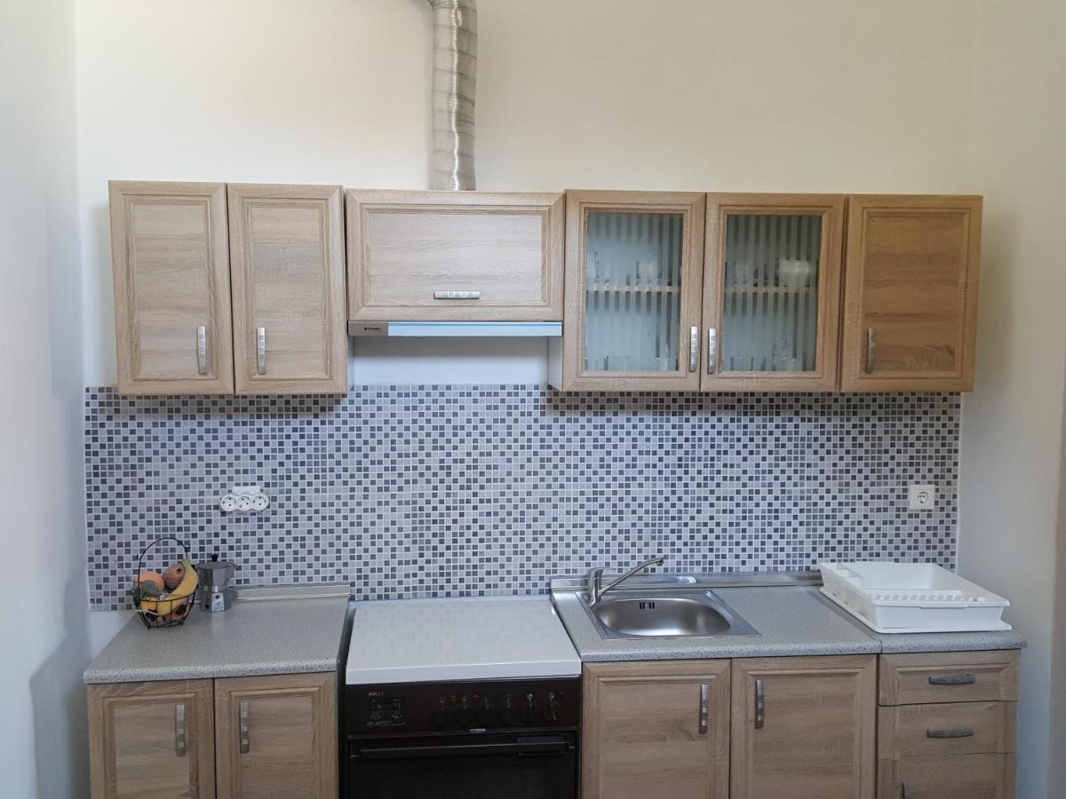 Pitini Guest House ซีมี ภายนอก รูปภาพ