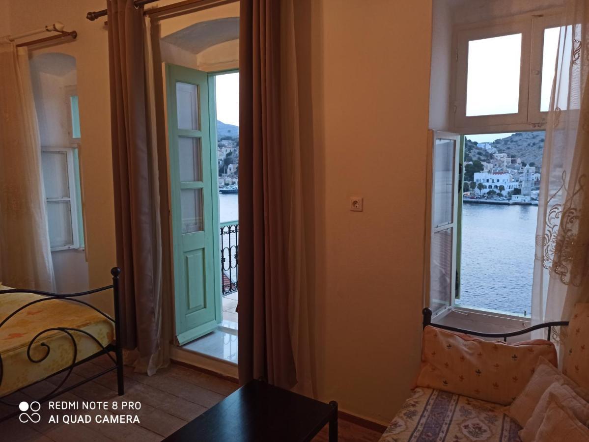 Pitini Guest House ซีมี ภายนอก รูปภาพ